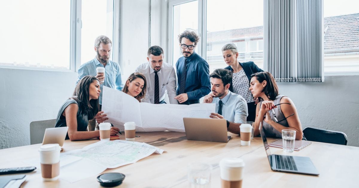 688b56e1693b2590c19b2015_Business strategy meeting 3